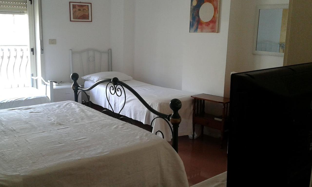 Pensione S. Antonio Ristorante Silvia Furci Siculo Eksteriør bilde
